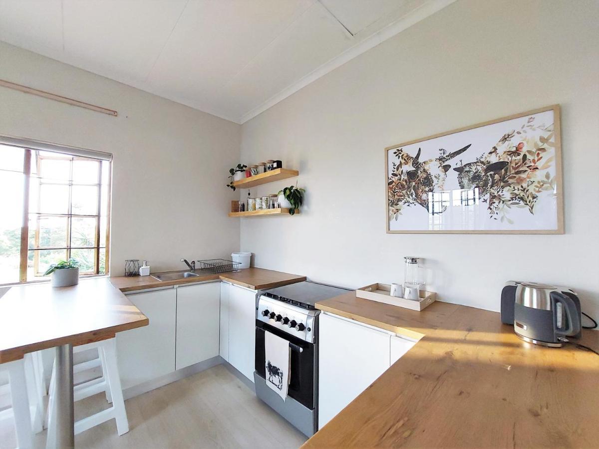 Upmarket Off Grid Cottage On Organic Farm In Secure Estate Howick Esterno foto